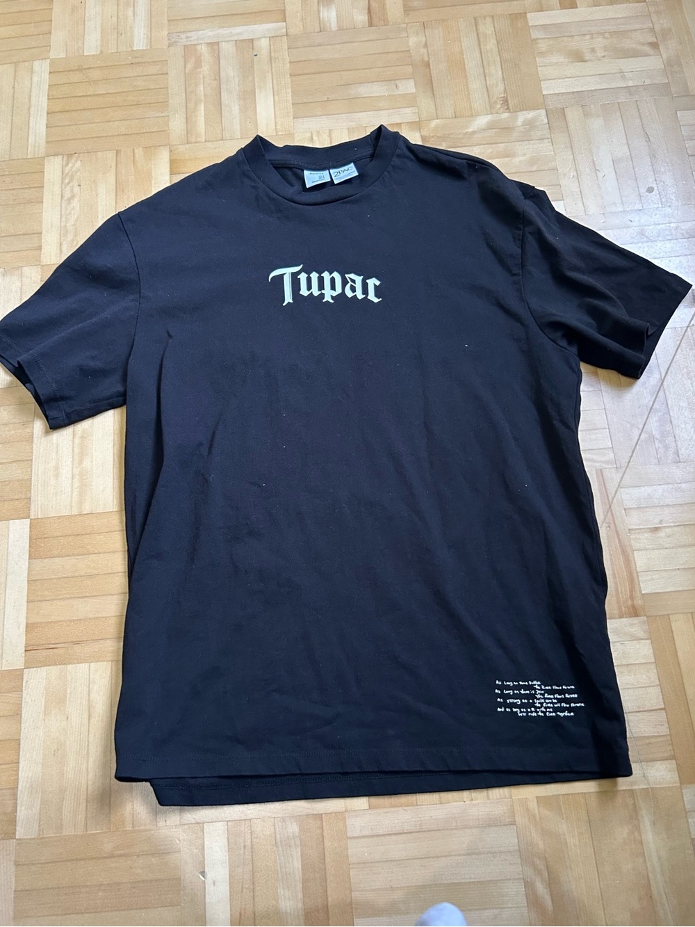 Bershka Black Tupac Graphic Short-Sleeve Tee